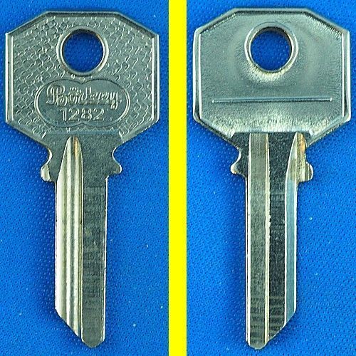 Schlüsselrohling Börkey 1282 für Burgwächter Vorhängeschlösser Nr. 116/40 + ..
